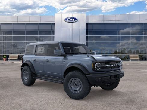 New 2025 Ford Bronco Outer Banks w/ Sasquatch Package AWD/4WD image 29