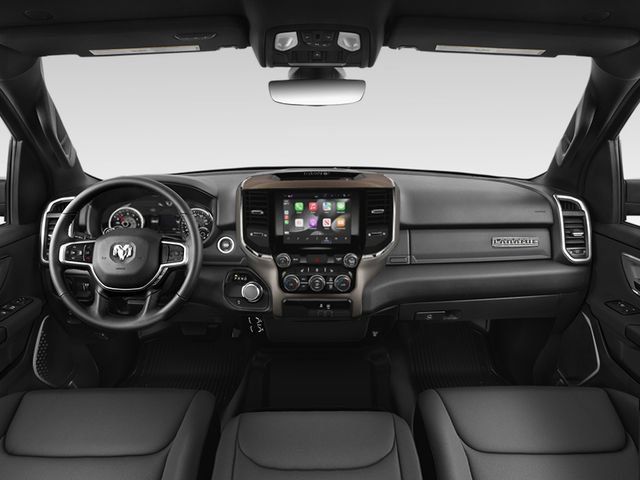Used 2025 RAM 1500 Laramie AWD/4WD image 3
