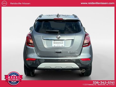 Used 2020 Buick Encore Preferred image 5