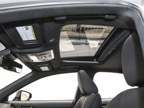 Used 2025 Lexus IS 350 F Sport w/ Navigation Package image 20