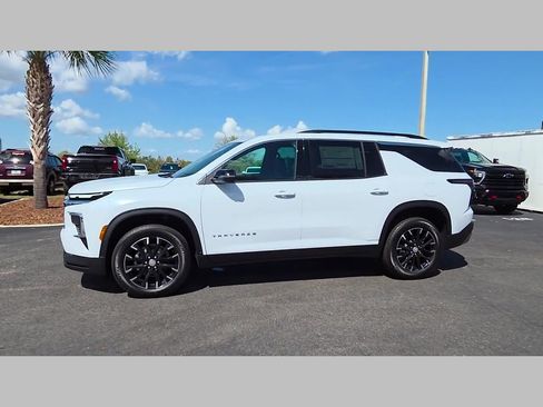 New 2026 Chevrolet Traverse LT w/ Sun and Wheel Package image 20