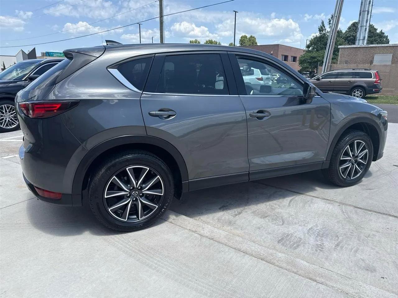 Used 2017 MAZDA CX-5 Grand Touring AWD/4WD image 10