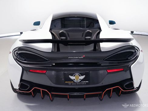 Used 2018 McLaren 570S Coupe RWD image 8
