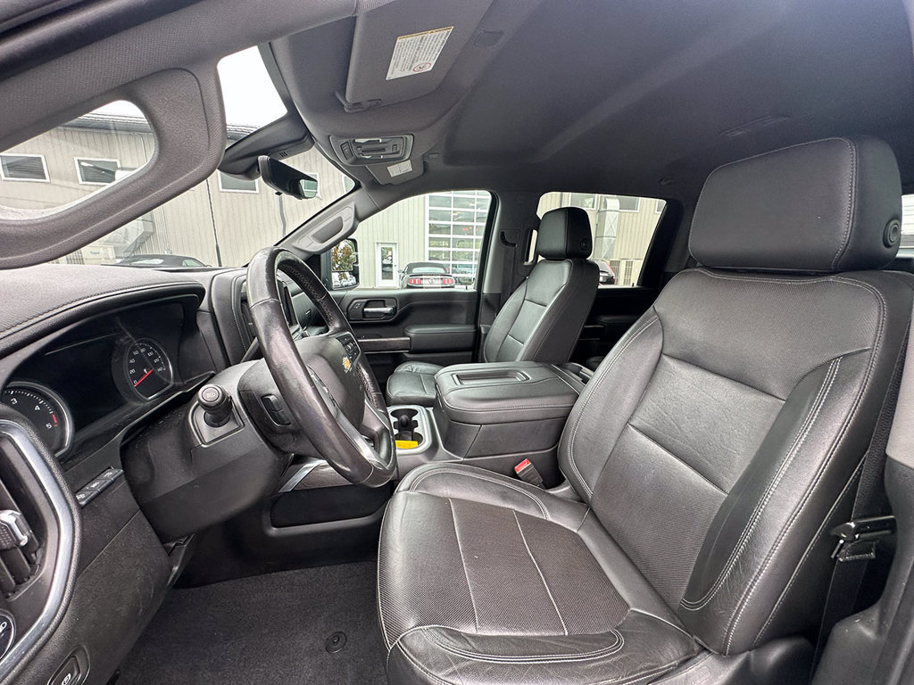 Used 2020 Chevrolet Silverado 2500 LTZ w/ LTZ Premium Package AWD/4WD image 28