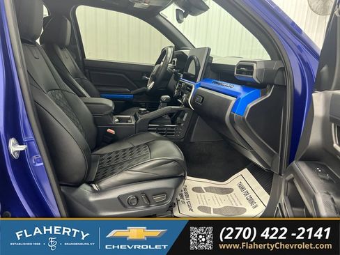 Used 2024 Toyota Tacoma 4x4 Double Cab image 15