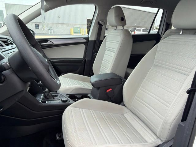 Used 2023 Volkswagen Tiguan S AWD/4WD image 14