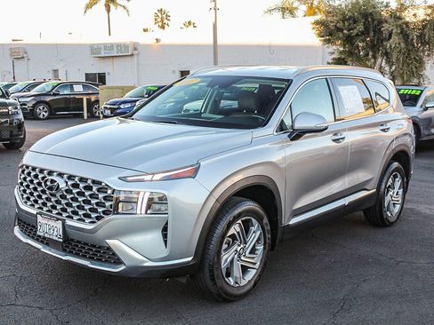 Certified 2022 Hyundai Santa Fe SEL w/ Convenience Package image 4