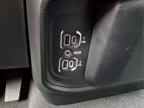 Used 2023 RAM 1500 Big Horn AWD/4WD image 24