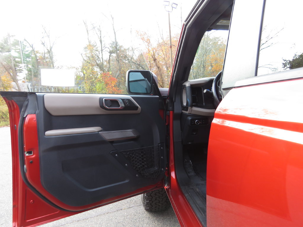 Used 2023 Ford Bronco Wildtrak AWD/4WD image 9