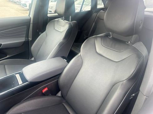 Certified 2023 Volkswagen ID.4 Pro S RWD image 11