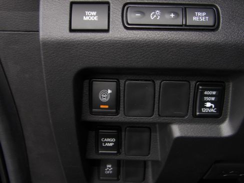 New 2026 Nissan Frontier SV w/ SV Convenience Package AWD/4WD image 26