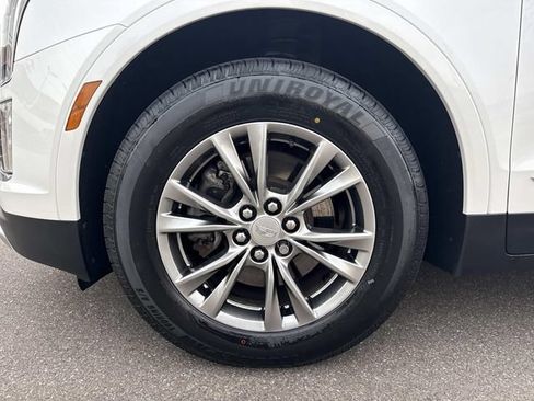 Certified 2023 Cadillac XT5 Premium Luxury AWD/4WD image 11