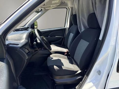 Used 2021 RAM ProMaster City Tradesman image 23