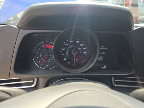 Used 2023 Hyundai Elantra SEL FWD image 9