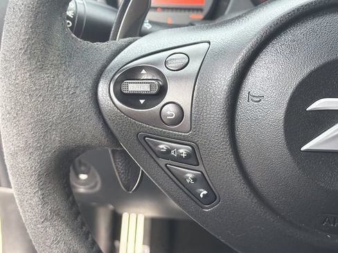 Used 2016 Nissan 370Z NISMO RWD image 21