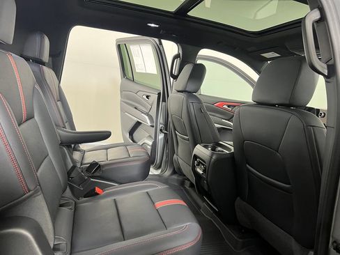 Certified 2024 Chevrolet Traverse RS w/ LPO, Floor Liner Package AWD/4WD image 13