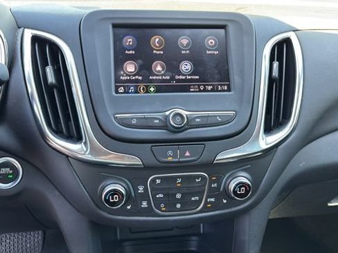 Used 2024 Chevrolet Equinox LT FWD image 26