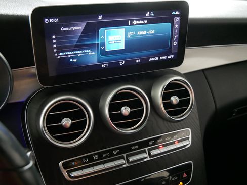 Used 2021 Mercedes-Benz C 300 4MATIC Sedan image 22