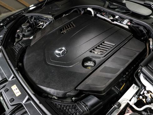 Used 2025 Mercedes-Benz S 580 4MATIC Sedan image 25