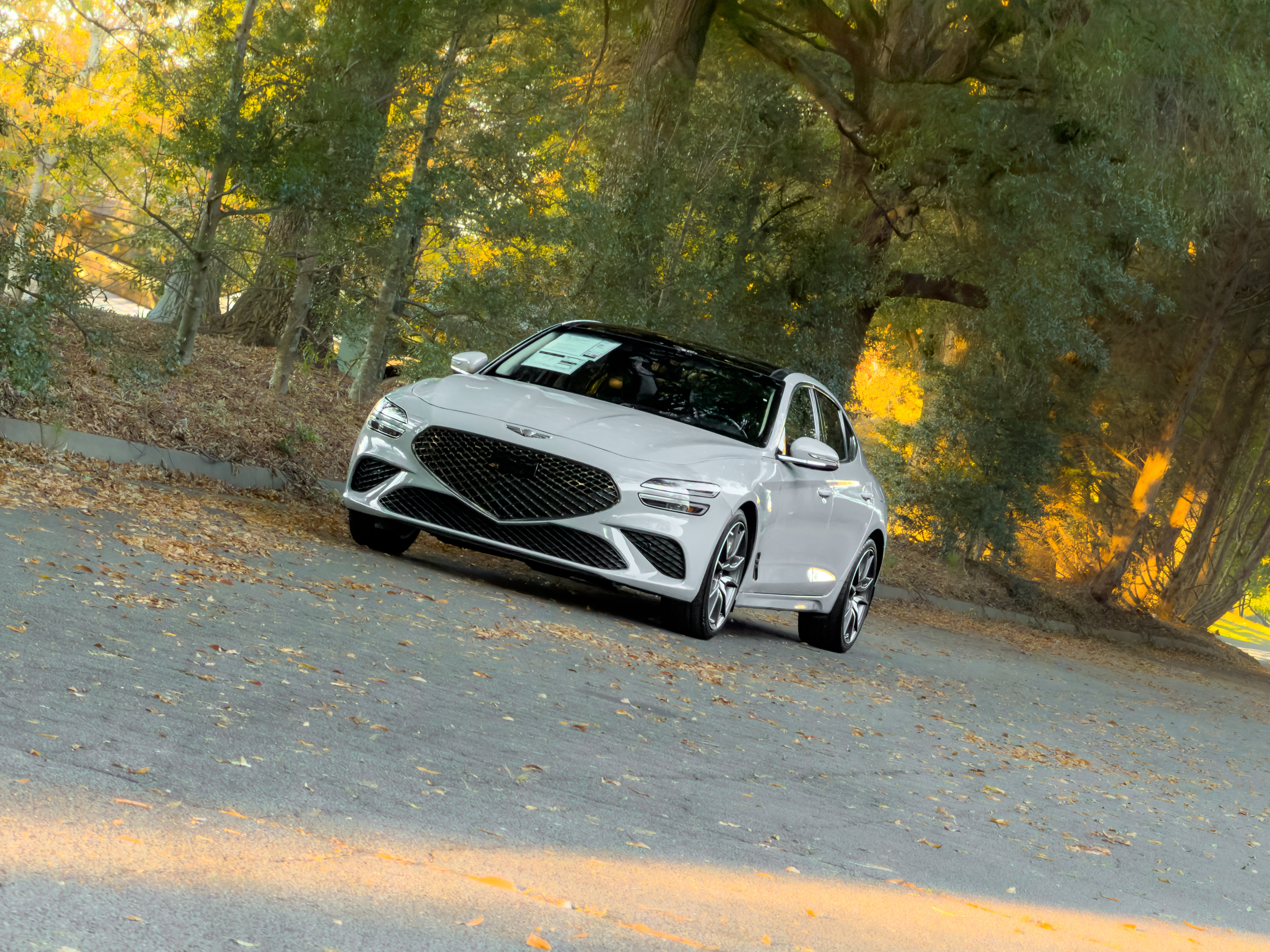 Used 2022 Genesis G70 2.0T w/ Prestige Package RWD image 46