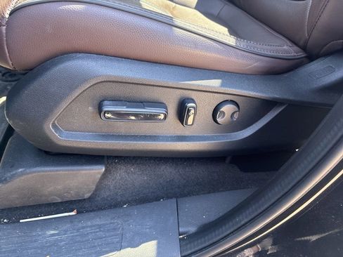 Used 2023 Honda Pilot Elite image 14