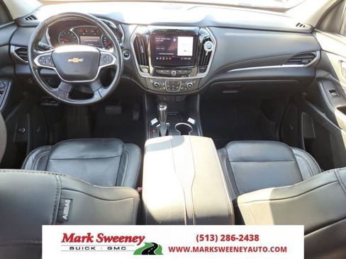 Used 2020 Chevrolet Traverse Premier w/ LPO, Midnight Edition image 6