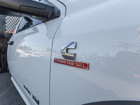 Used 2019 RAM 5500 Tradesman RWD image 11