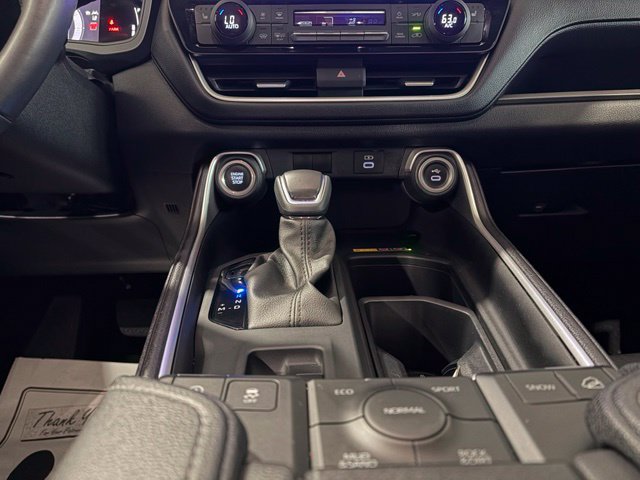 Used 2024 Toyota Grand Highlander AWD image 20