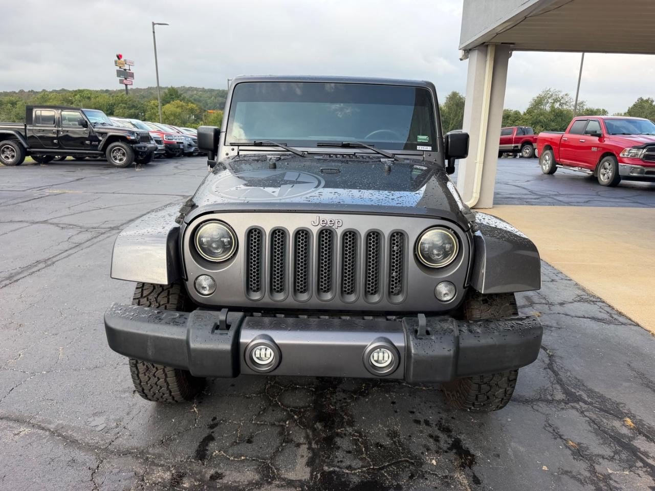 Used 2016 Jeep Wrangler Unlimited Sport AWD/4WD image 8