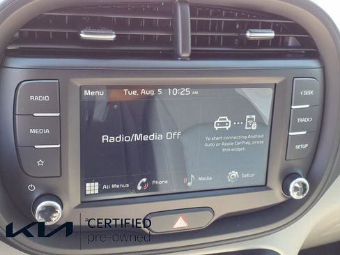 Certified 2025 Kia Soul LX image 4