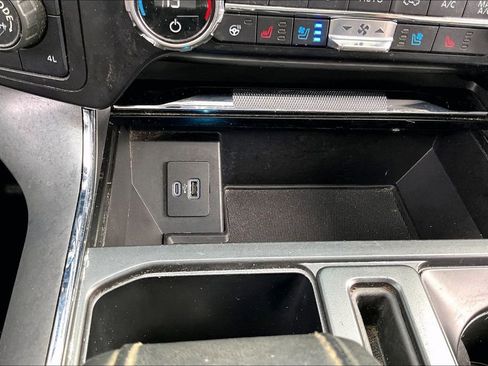 Used 2021 Ford F150 Lariat w/ Equipment Group 502A High image 32