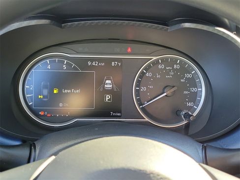 New 2025 Nissan Versa SV w/ Trunk Package image 8