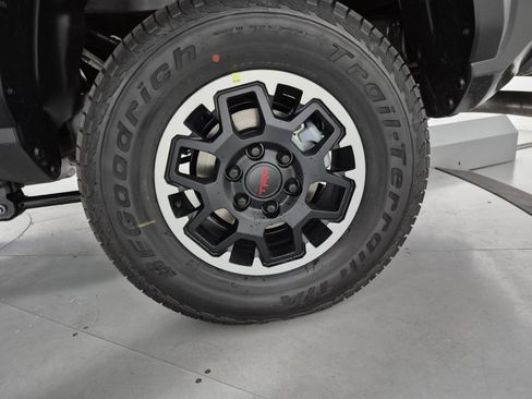 New 2025 Toyota Tacoma SR5 image 13