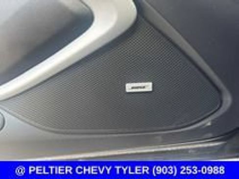 Used 2024 Chevrolet Camaro LT w/ Technology Package RWD image 13