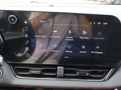 New 2027 Chevrolet Equinox RS w/ Safety and Technology Package AWD/4WD image 12
