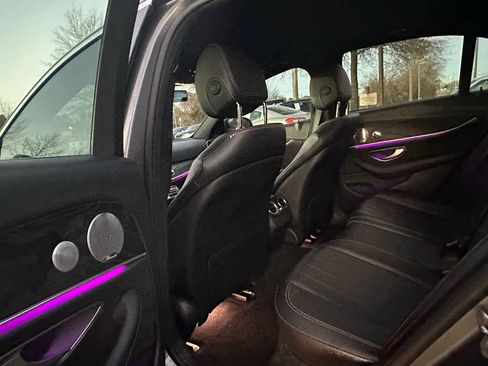 Used 2017 Mercedes-Benz E 300 4MATIC image 14