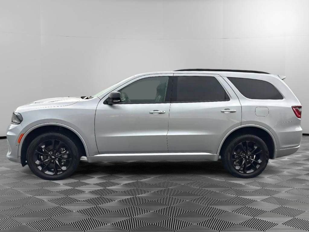 Used 2025 Dodge Durango GT AWD/4WD image 5