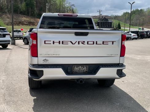 Used 2021 Chevrolet Silverado 1500 Custom image 14