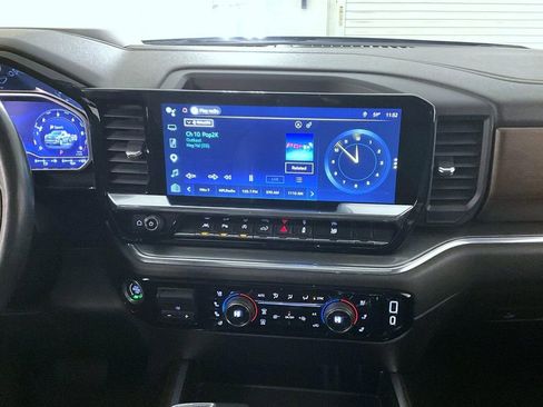 Certified 2024 Chevrolet Silverado 1500 High Country image 12