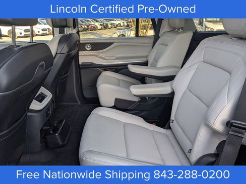 Certified 2025 Lincoln Navigator Reserve image 16