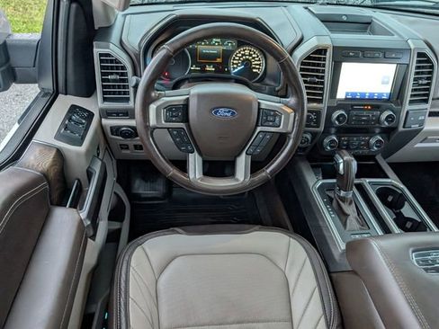 Used 2020 Ford F150 Limited w/ Trailer Tow Package image 9