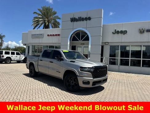 Used 2025 RAM 1500 Big Horn AWD/4WD image 1