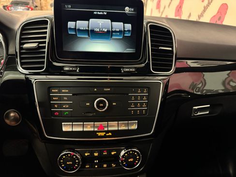 Used 2017 Mercedes-Benz GLE 350 image 26