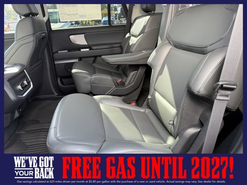New 2026 Ford Expedition Active RWD image 19