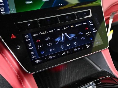 New 2025 Maserati Grecale GT AWD/4WD image 18