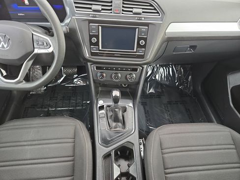 Used 2023 Volkswagen Tiguan S image 12