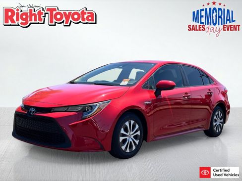 Certified 2021 Toyota Corolla LE w/ Carpet Mat Package (TMS) FWD image 1
