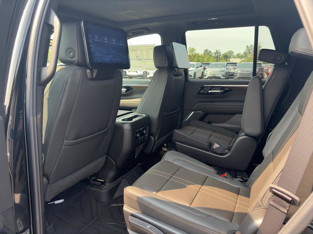 New 2026 Chevrolet Tahoe High Country AWD/4WD image 28