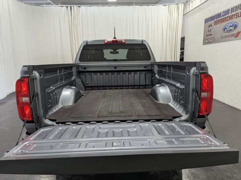 Used 2018 Chevrolet Colorado LT image 10