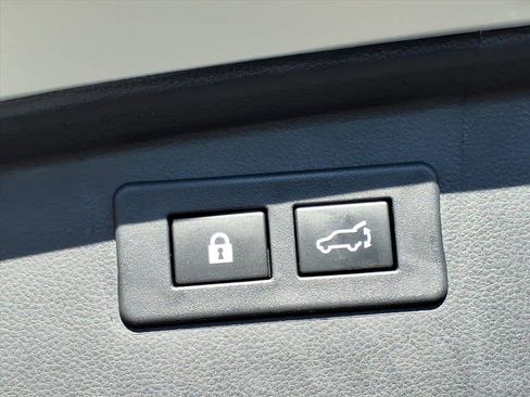 Certified 2023 Subaru Outback Limited image 18